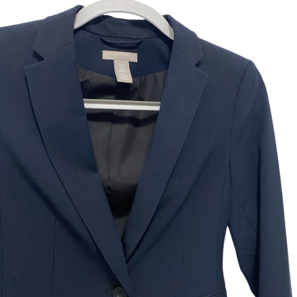 H&M Navy Blue Double Breasted Blazer Career Wear Jacket - NWOT- Size XS - Picture 2 of 9